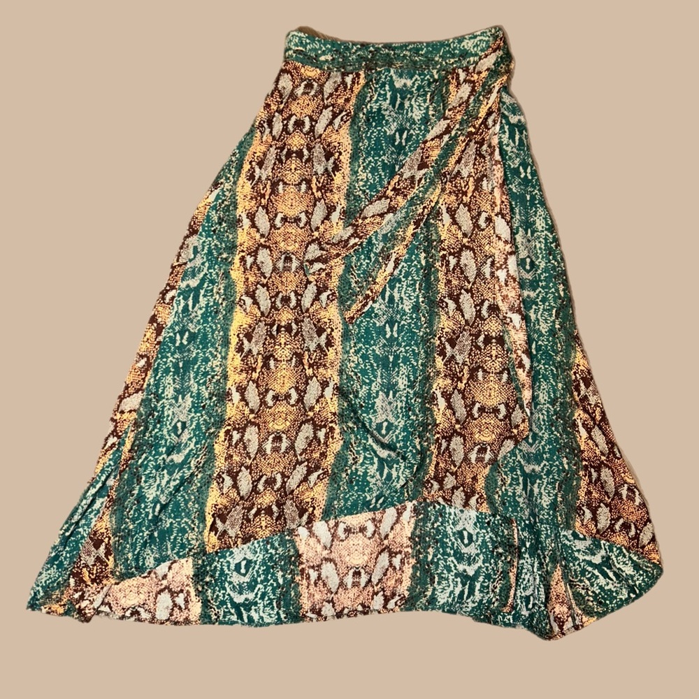 FREE PEOPLE SNAKE PATTERN WRAP & TIE SKIRT